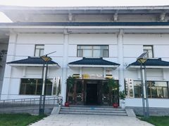 -赤峰市图书馆