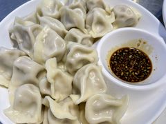 -雪乡人家东北菜·铁锅炖一切(高斯路店)