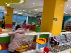 -阿布溜溜(同曦假日百货店)