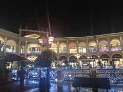 -佛罗伦萨小镇广佛名品奥特莱斯(疏港路店)