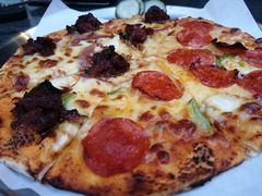 10寸牛肉拼香肠片披萨-宅恩特披萨(百汇城店)