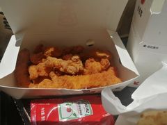 -必胜客(航洋国际店)