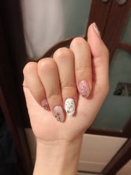 -悦指间美甲美睫