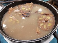 章鱼煲淋酿莲藕-六婶西关小厨(光塔路店)