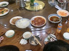 -芦茨金富饭庄·25年老字号·专做稻草鸡