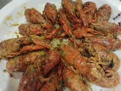 -龙巢盱眙龙虾·牛蛙·烧烤宵夜(八卦岭店)
