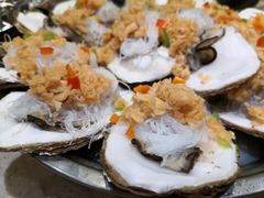 乳山生蚝-船梆煮•蒸汽海鲜·炉火烤肉(五四广场店)
