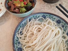 -维吾尔餐厅(宜山路店)