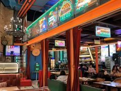 -Famous肥猫墨西哥音乐餐吧(五棵松华熙LIVE店)