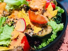 烤南瓜藜麦沙拉-La Terre乐田(万象城店)