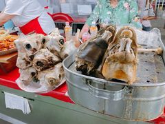 -乌恰市场(彩虹商场店)