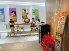-麦当劳(徐汇漕溪北路百脑汇店)