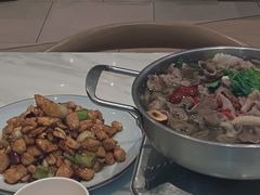 -犇逸·乐山跷脚牛肉·四川现炒(览海店)