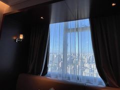 -上海龙之梦万丽酒店