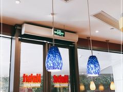 -The Habit Burger Grill 哈比特汉堡(爱琴海店)