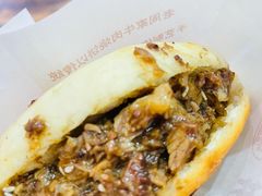 牛肉烧饼（多肉）-穆得·老周家牛肉烧饼(普利街店)