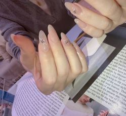-十月·日式美甲美睫·纹眉