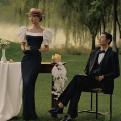 -雪中彩影婚纱摄影·微光艺术中心