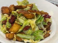 馕炒莲白-汗腾格里·风味餐厅(新疆驻京办店)