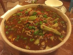 鲜吃兔-绝城芋儿鸡(犀浦旗舰店)