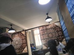 -蜗牛小馆醉乡民谣云南菜(惠新西里店)