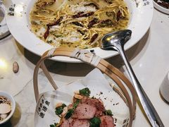 -渔语鱼酸菜鱼新川菜(来福士店)