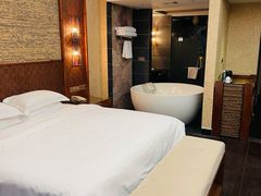 -天芳悦潭度假村温泉