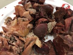 -闫家驴肉老店(华电一校店)