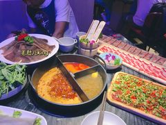 -热火朝天鲜切牛肉火锅(南强街巷店)