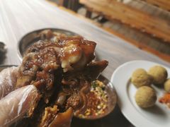 -王万妈卤猪脚(青岩交通路)