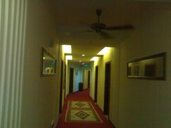 过道-三亚亚龙湾凯莱仙人掌度假酒店