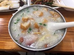 荔湾艇仔粥-陈添記·祖傳爽鱼皮·西关老字号(广州首店)