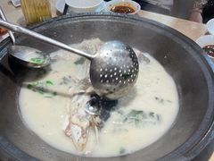 -陈大锅·岳阳鱼馆·地道岳阳菜(美食街店)