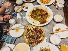 -闫府私房菜·老字号(恒隆店)