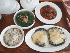 -雪梅月子中心(华侨城店)