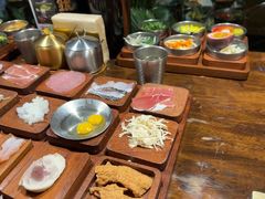 -银米·云南传统过桥米线(双廊黑金冠店)