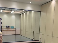 -伊叶舞蹈YEAH DANCE(LCM置汇旭辉校区)