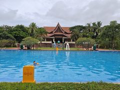 -西双版纳融创皇冠假日度假酒店