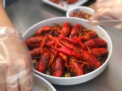 -龙巢盱眙龙虾·鸡煲·烧烤宵夜(坪洲店)
