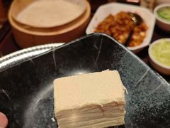 -耶里夏丽·丝路国际·新疆餐厅(浦东区东方路店)