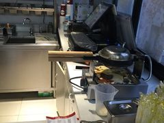 -沪上阿姨·精选茶饮(华强广场店)