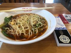 -余丞记川渝面馆(云峰店)