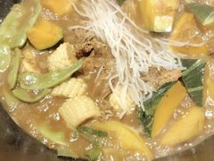 -鱼窝棚柴火铁锅炖(富山屯店)