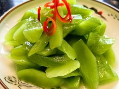 -七的湖·晚芳亭·阳澄湖农家菜·大闸蟹(莲花岛店)