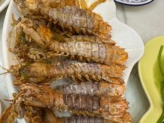 -覃记海鲜美食餐厅