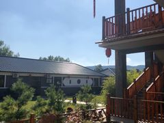 -大连步云山老汤度假山庄