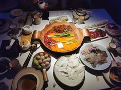-墨居上隐·院子里火锅(峨眉店)