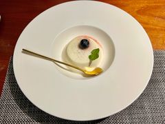 -MONICH牛排融合餐厅(和义大道购物中心店)