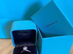 -Tiffany & Co.蒂芙尼
(广州太古汇店)