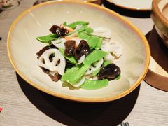 -青年公社烤鸭(姚家园万象汇店)